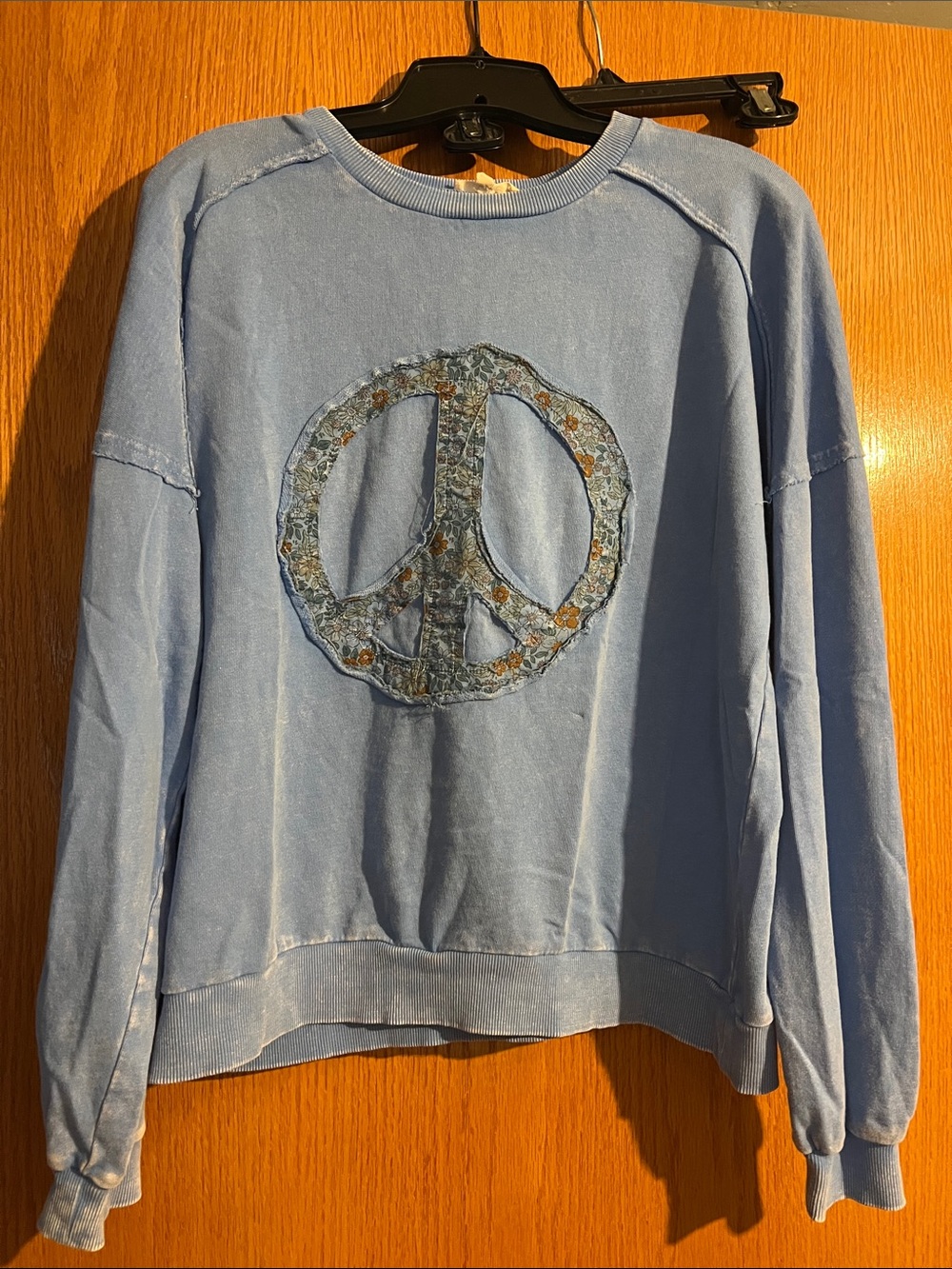 Easel Light Blue Peace Sign Pullover Sweatshirt - Women's
